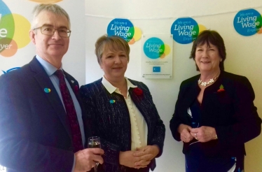 Pauline Latham OBE MP visits Bluebird Care 