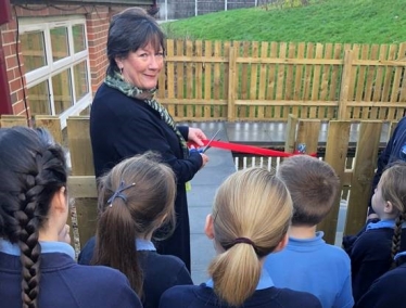 Opening Little Eaton School's pond 